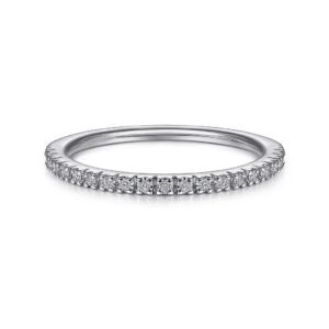 Platinum Prong Set Diamond Wedding Band - 0.1 ct