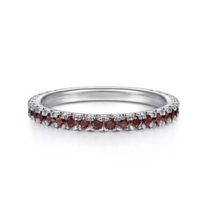 14K White Gold Garnet Stacklable Ring