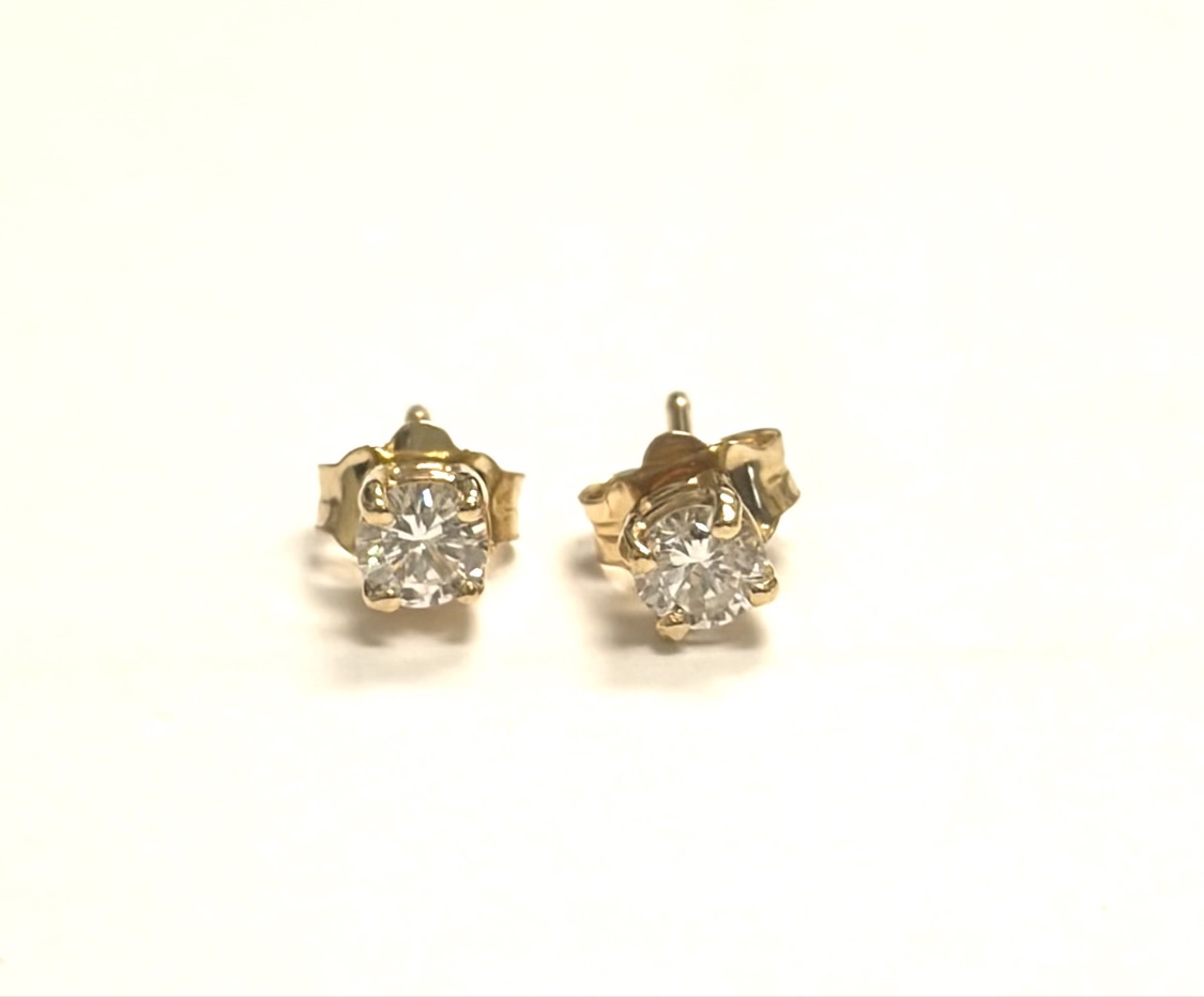 14K Yellow Gold .25 CTW Diamond Stud Earrings