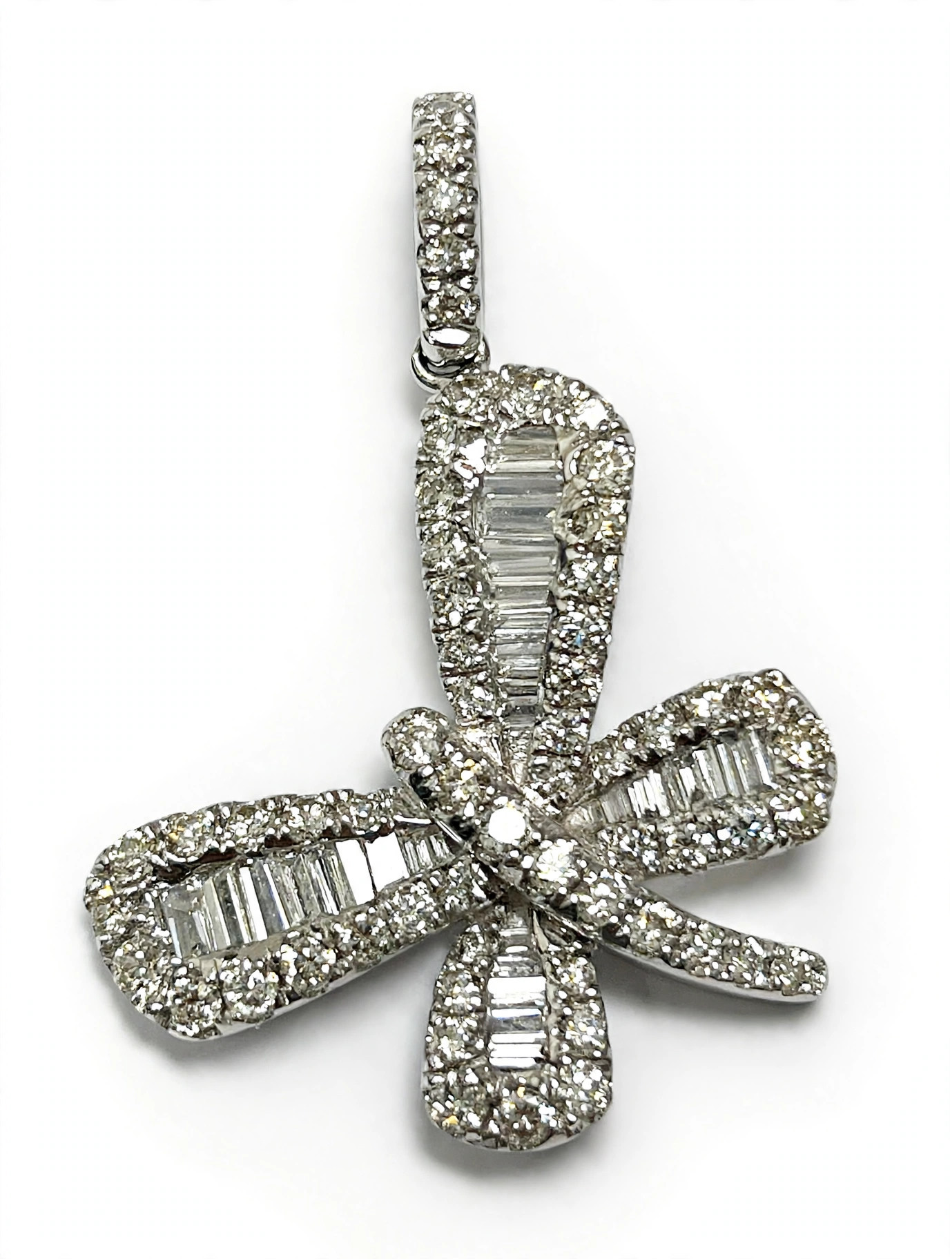 14K White Gold Diamond Bow Pendant Necklace - Image 3